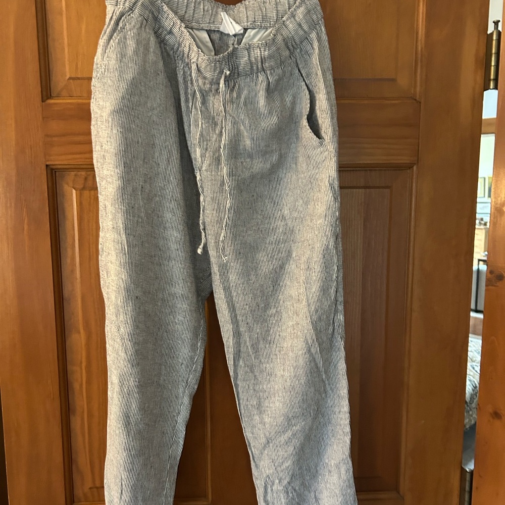 Gap Lightweight Gray Drawstring Easy Pants